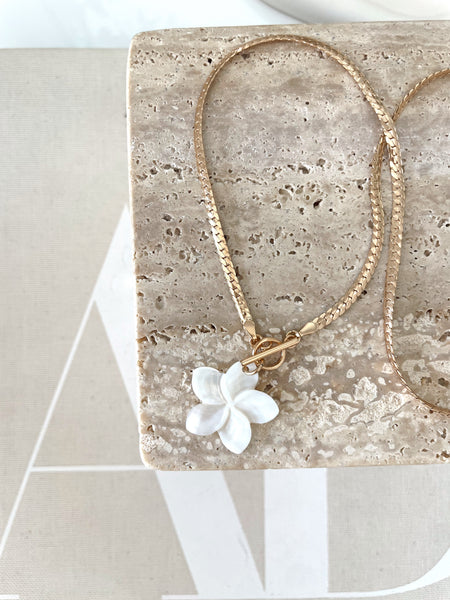Collier Flore nacre