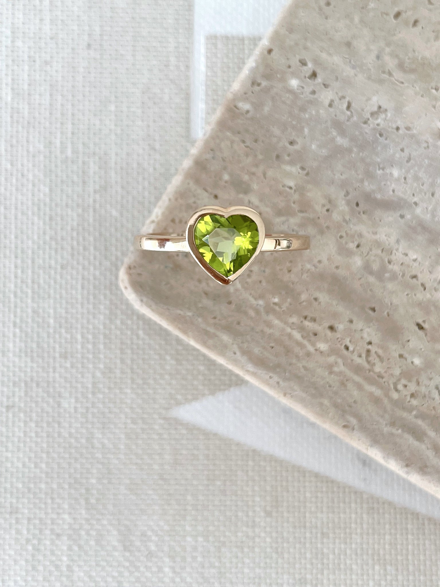Bague "LE COEUR" péridot