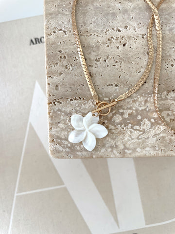 Collier Flore nacre