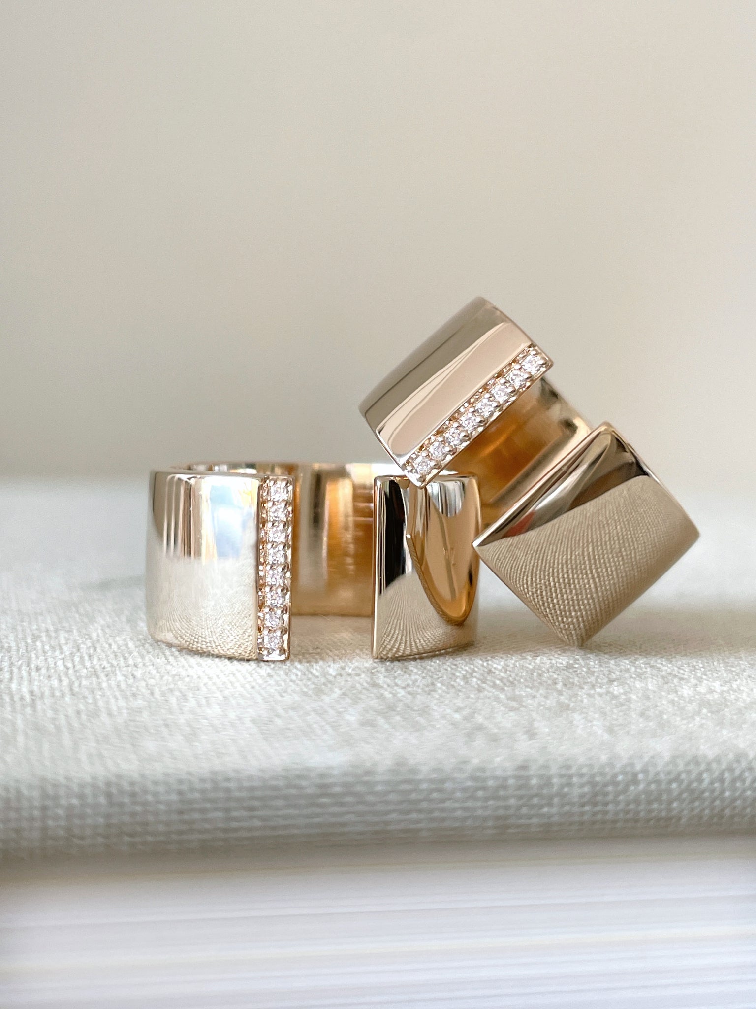 Extra wide gold wedding bands sales