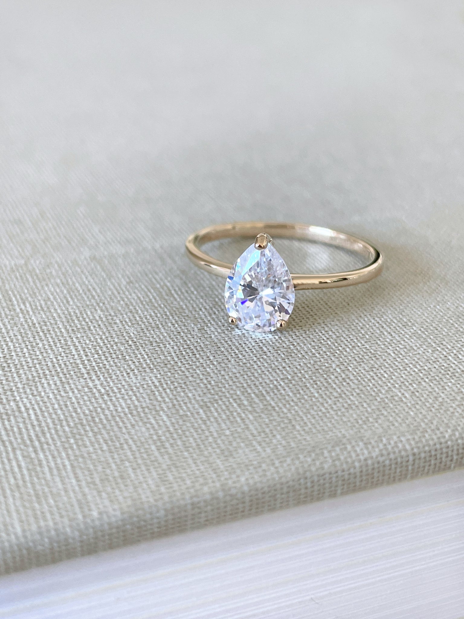 Riviera ring