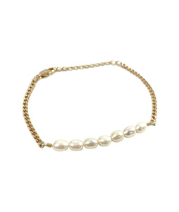 Arlo freshwater pearl bracelet